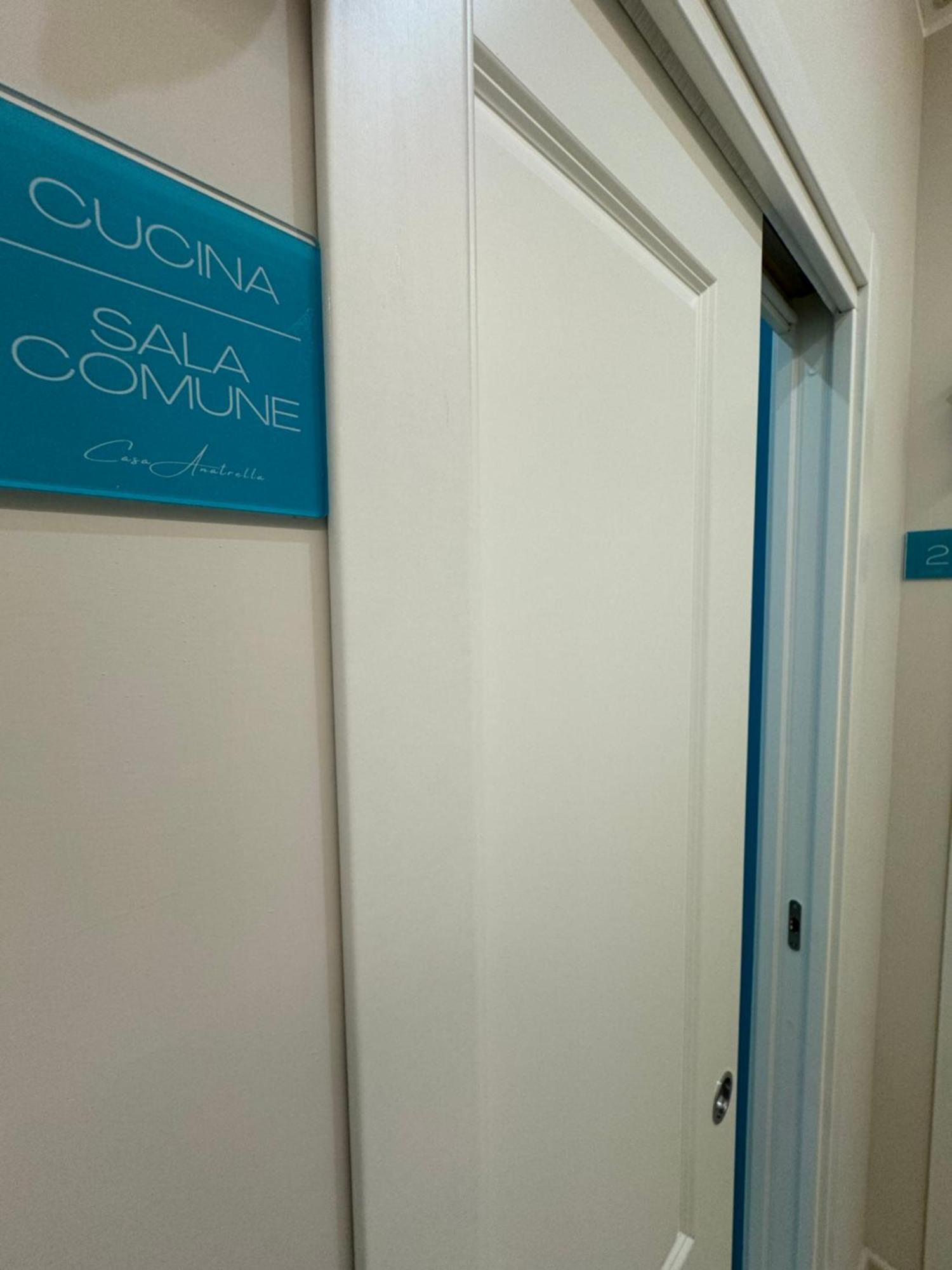 Casa Anatrella Comfort House Affittacamere Napoli